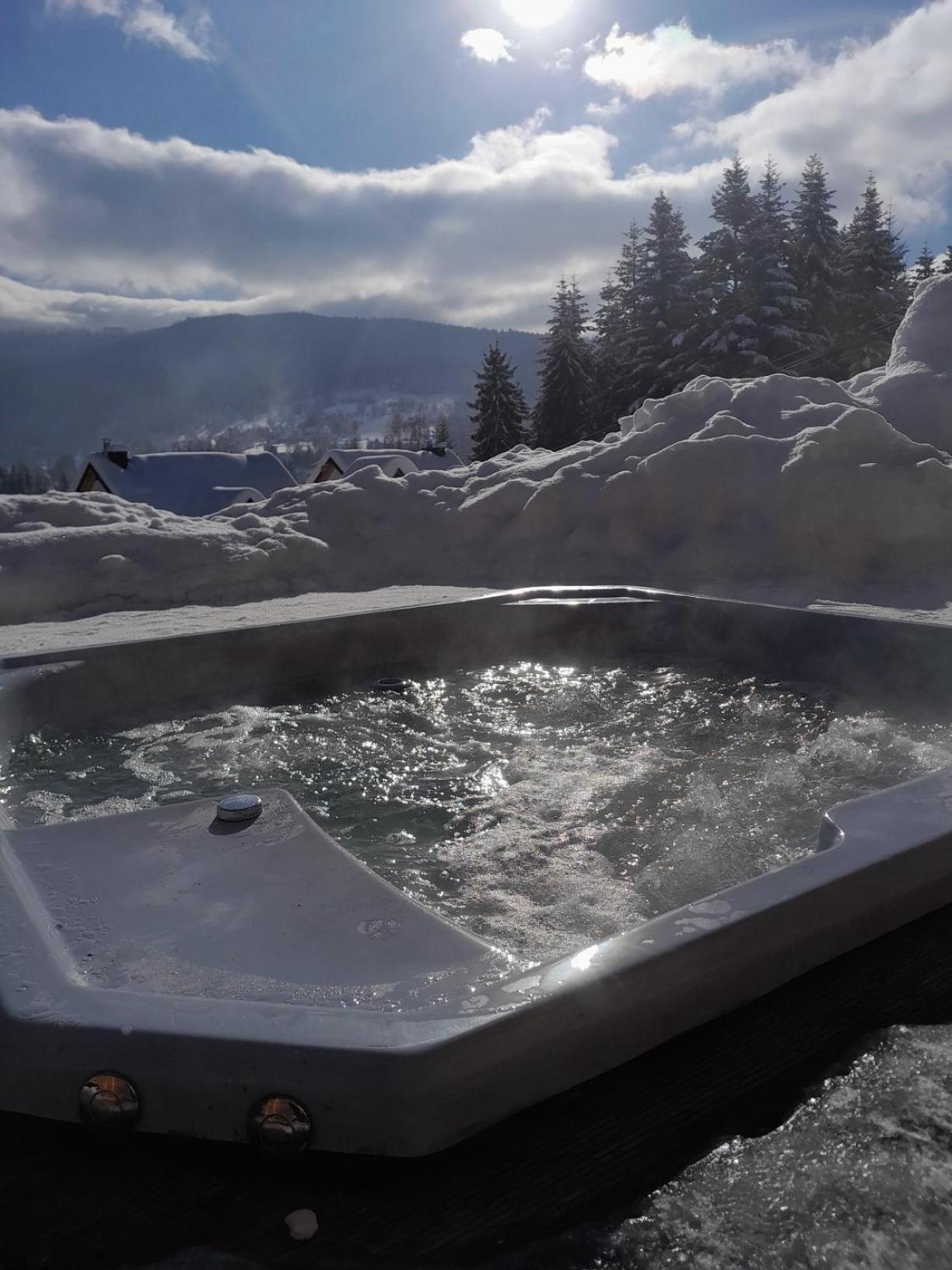 Zawoja Nad Korona Z Jacuzzi Villa Dış mekan fotoğraf
